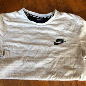 Nike t-shirt